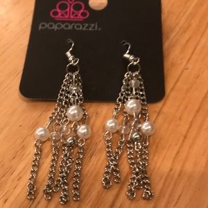 Paparazzi earrings - New!